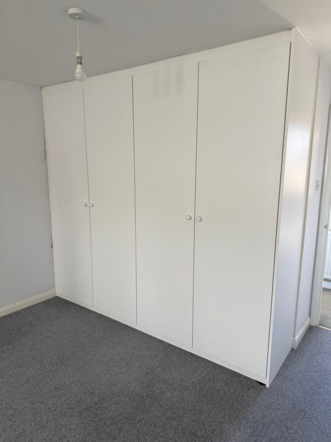 4 door made to measure, bespoke fitted wardrobe in Kent and Maidstone.